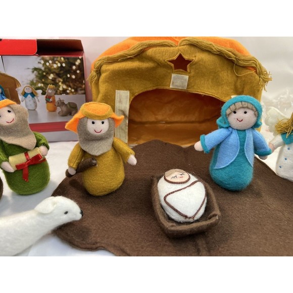 10 Piece Martha Stewart Holiday Felt Christmas‎ Nativity Set W Box Retired - Picture 5 of 6